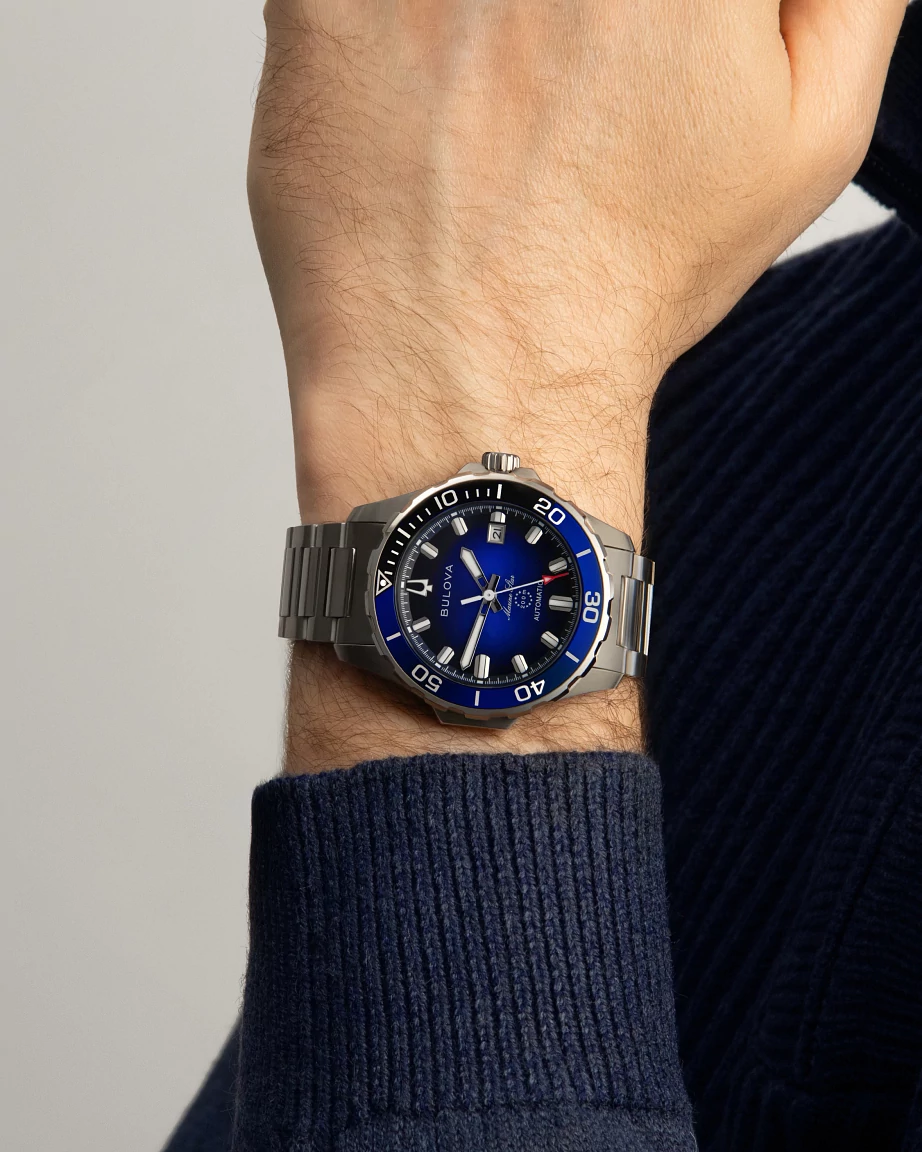 Marine Star Blue, view 4