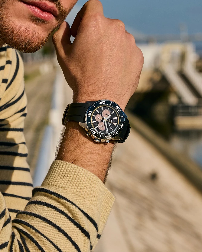 Endeavor Chrono Black, view 5