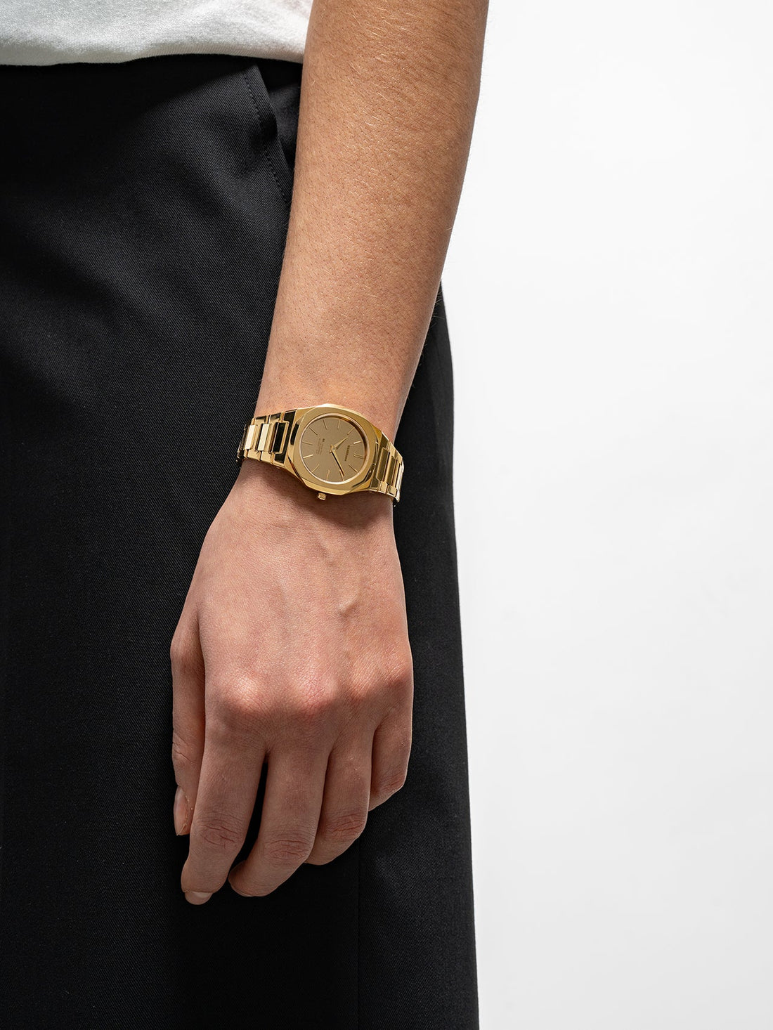 Ultra Thin Gold, view 2